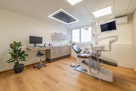 Dr. med. Dent. Sebastian Boilt, Zuzwil SG null